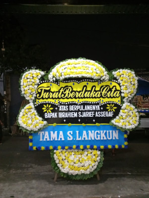 Papan Bunga Duka di Sidodamai
